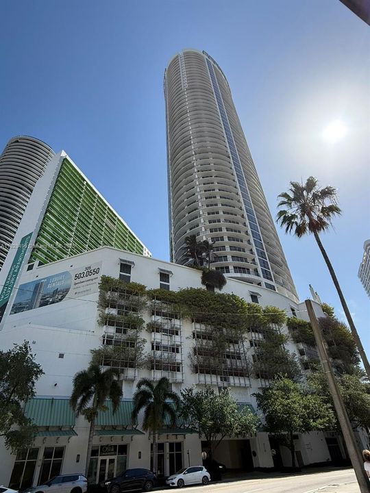 На продажу: $249,000 (0 спален, 1 ванн, 508 Квадратных фут)