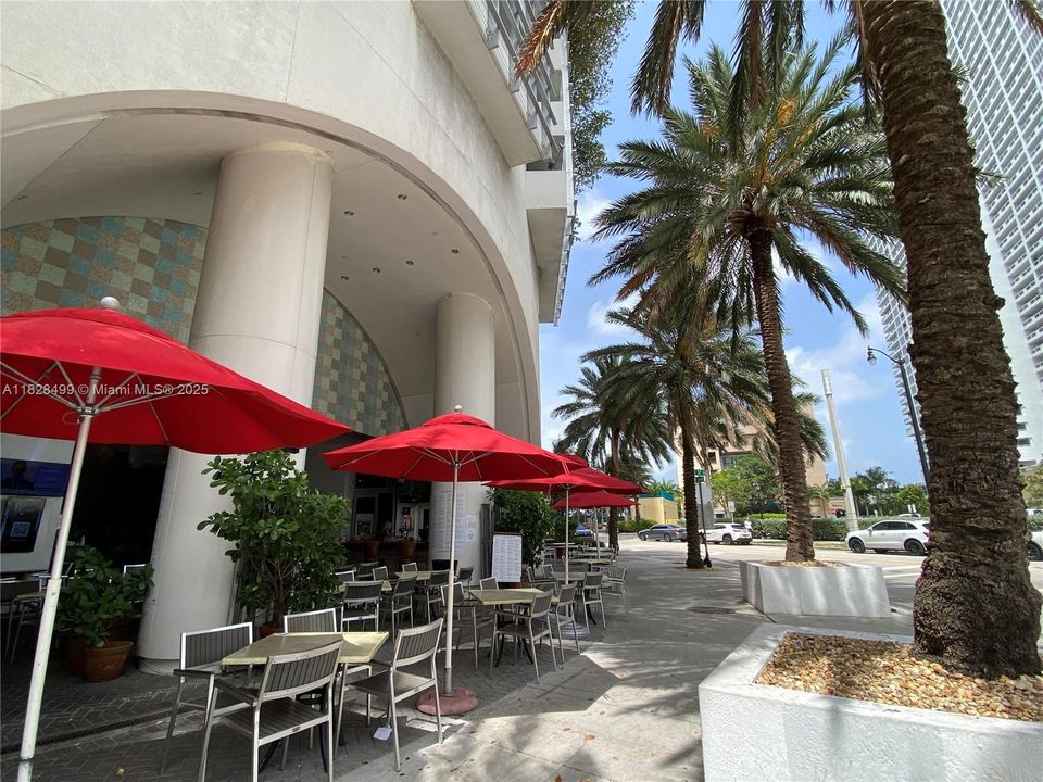 На продажу: $249,000 (0 спален, 1 ванн, 508 Квадратных фут)