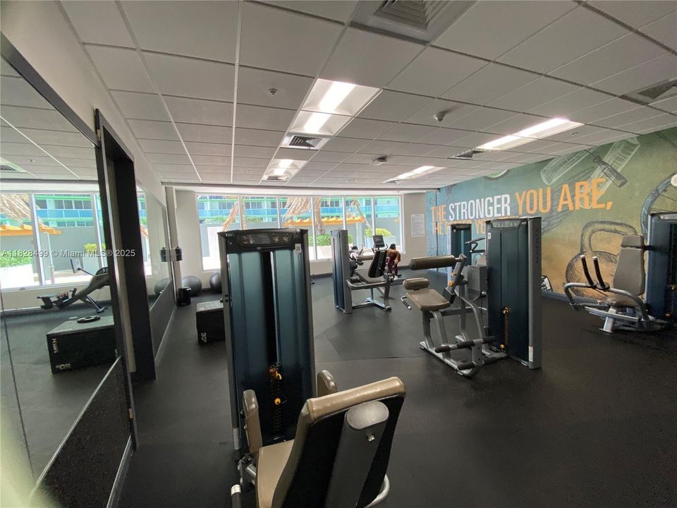 На продажу: $249,000 (0 спален, 1 ванн, 508 Квадратных фут)