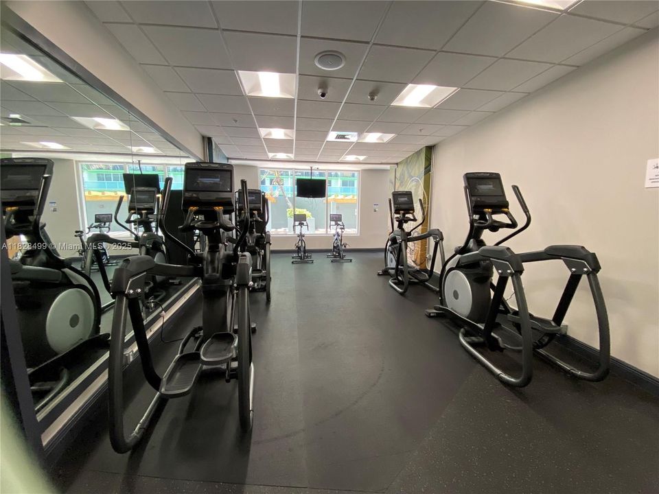 На продажу: $249,000 (0 спален, 1 ванн, 508 Квадратных фут)