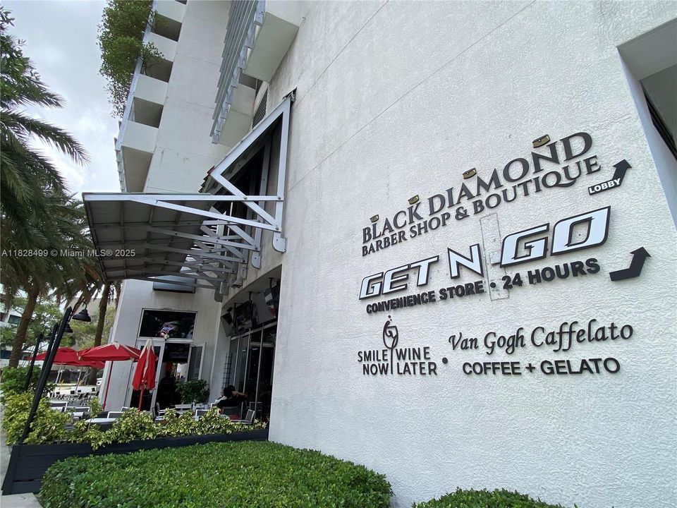 На продажу: $249,000 (0 спален, 1 ванн, 508 Квадратных фут)