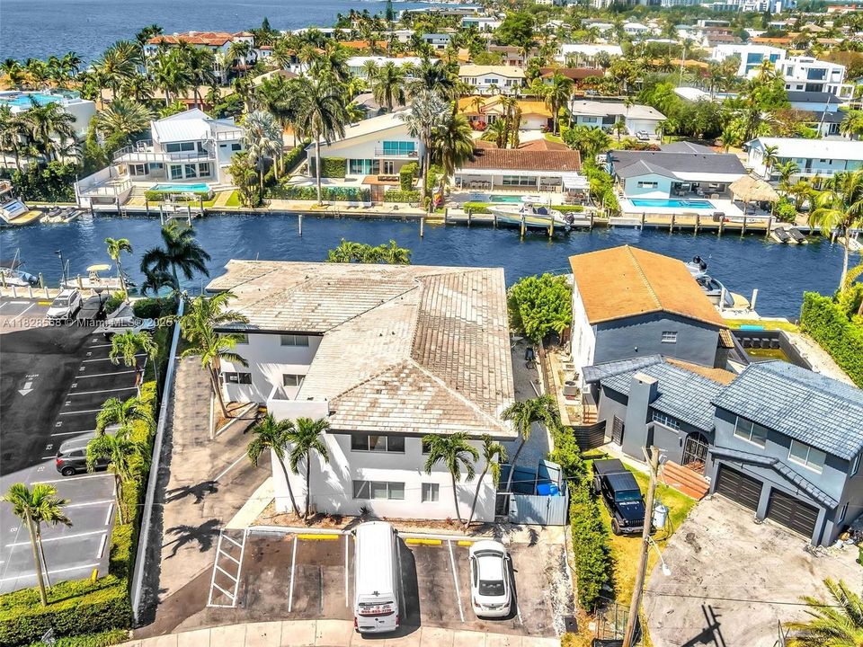 На продажу: $6,500,000 (0 спален, 0 ванн, 0 Квадратных фут)