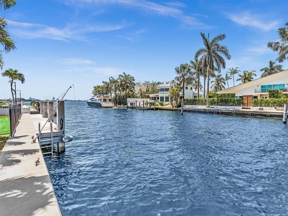 На продажу: $6,500,000 (0 спален, 0 ванн, 0 Квадратных фут)