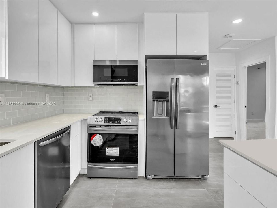 На продажу: $6,500,000 (0 спален, 0 ванн, 0 Квадратных фут)