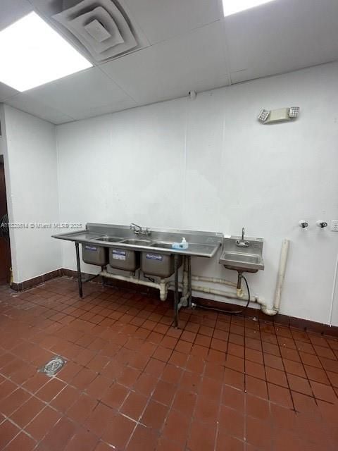 В аренду: $7,408 (0 спален, 0 ванн, 0 Квадратных фут)