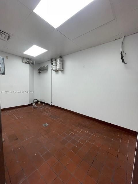 В аренду: $7,408 (0 спален, 0 ванн, 0 Квадратных фут)