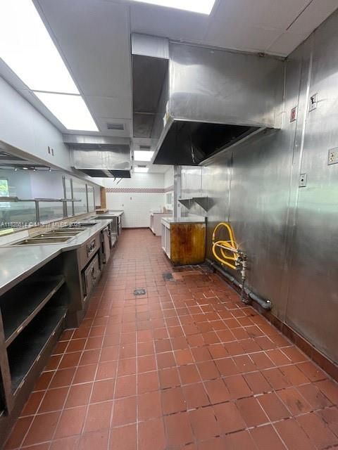 В аренду: $7,408 (0 спален, 0 ванн, 0 Квадратных фут)