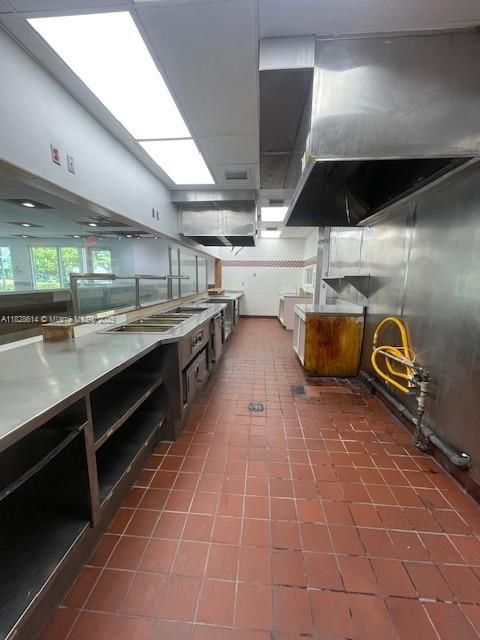 В аренду: $7,408 (0 спален, 0 ванн, 0 Квадратных фут)