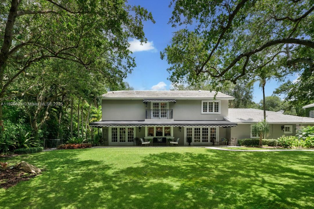 For Sale: $2,999,999 (6 beds, 6 baths, 4694 Square Feet)