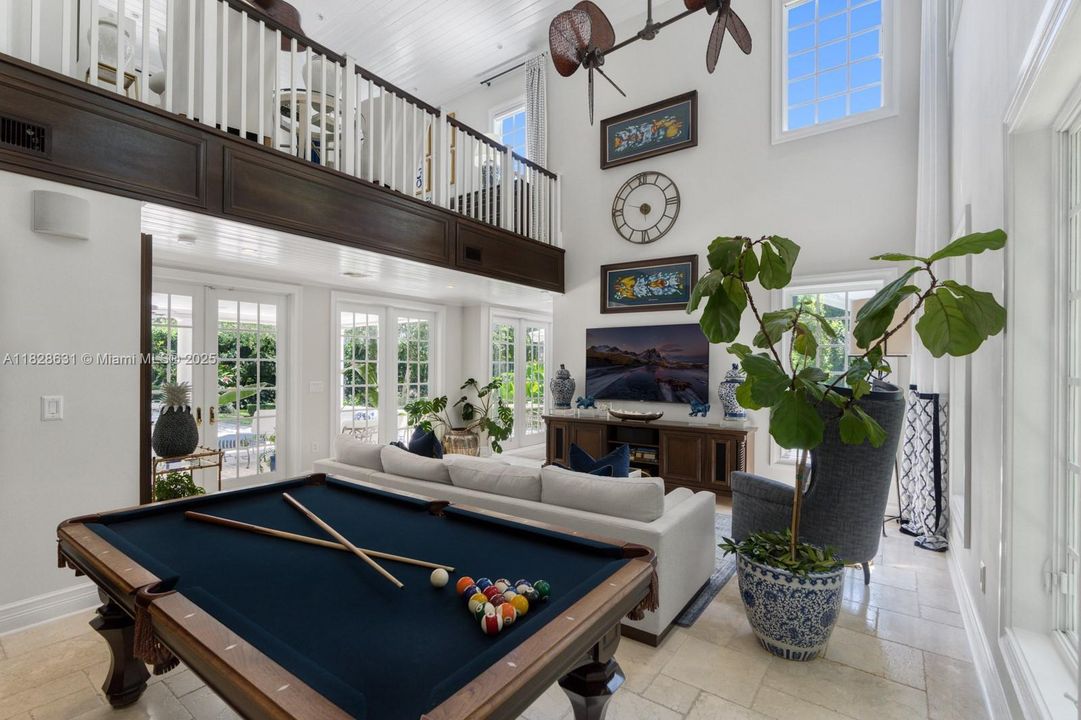 For Sale: $2,999,999 (6 beds, 6 baths, 4694 Square Feet)