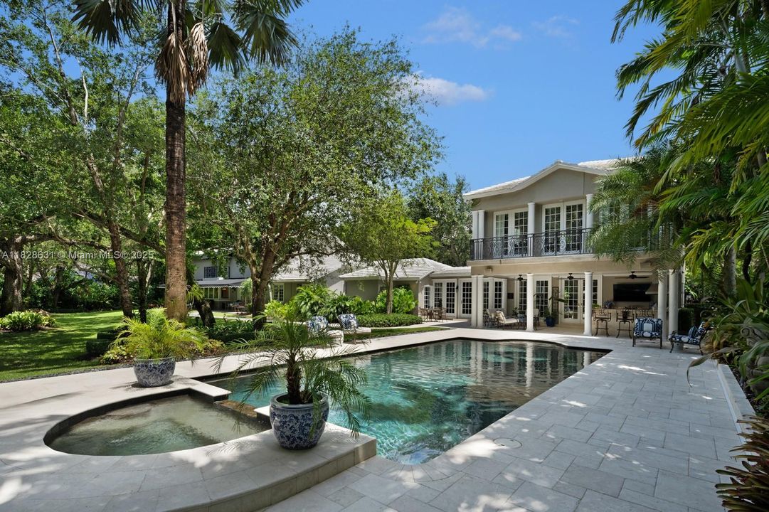 For Sale: $2,999,999 (6 beds, 6 baths, 4694 Square Feet)