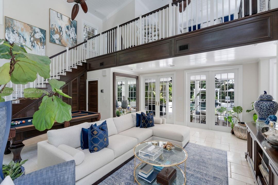 For Sale: $2,999,999 (6 beds, 6 baths, 4694 Square Feet)