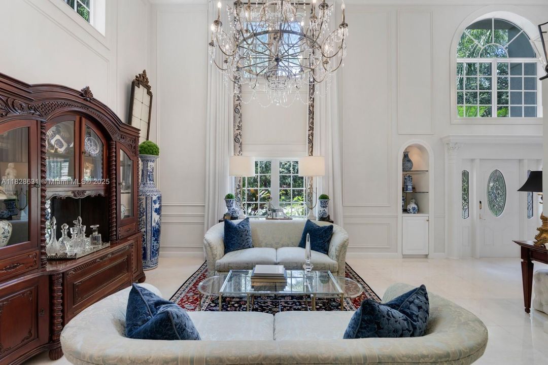 For Sale: $2,999,999 (6 beds, 6 baths, 4694 Square Feet)