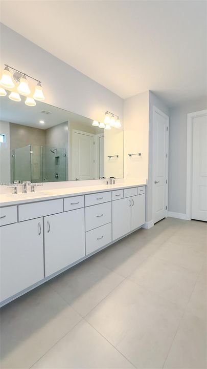 Recently Sold: $1,239,000 (3 beds, 2 baths, 2468 Square Feet)