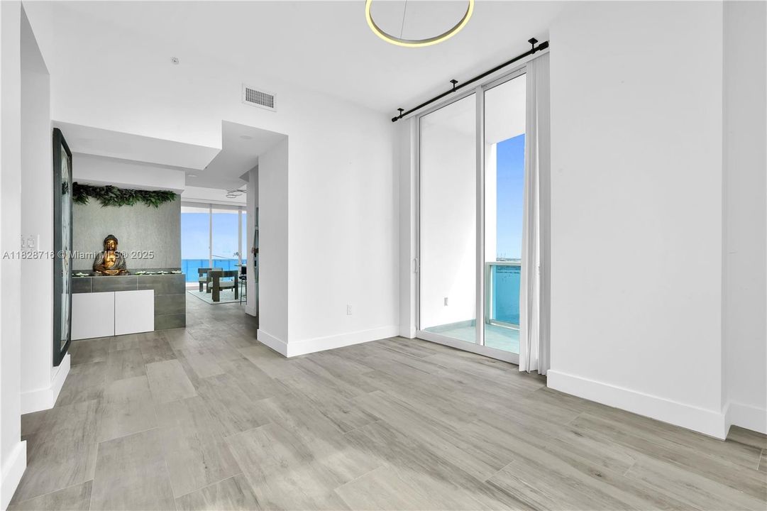 Vendido Recientemente: $845,000 (2 camas, 2 baños, 1400 Pies cuadrados)