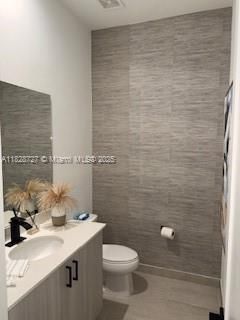 For Sale: $560,000 (3 beds, 2 baths, 0 Square Feet)