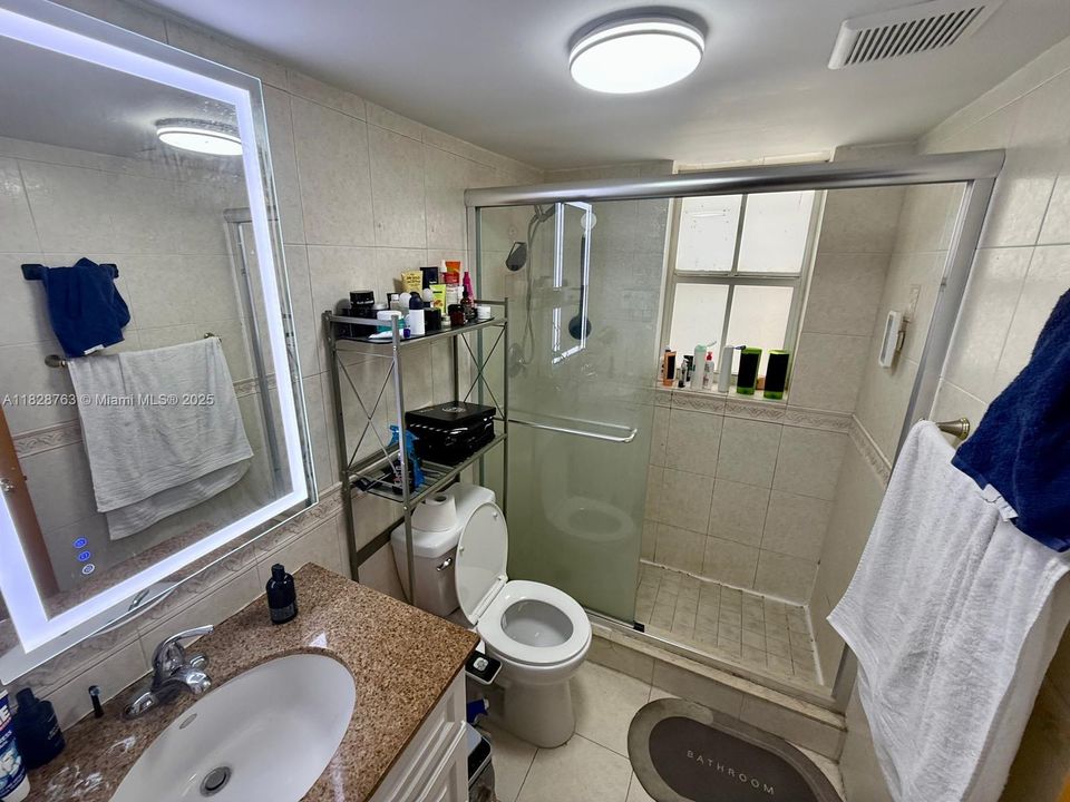 Vendido Recientemente: $200,000 (1 camas, 1 baños, 500 Pies cuadrados)