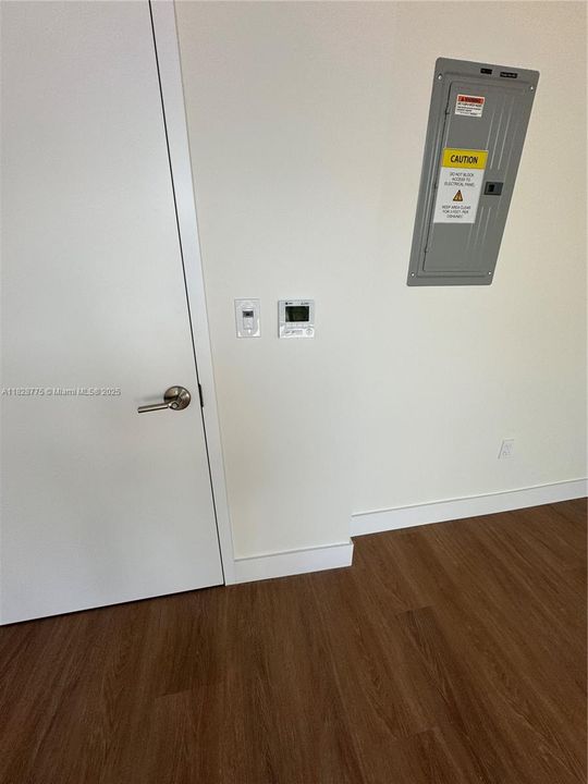 出租: $60 (0 贝兹, 0 浴室, 0 平方英尺)