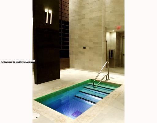 На продажу: $1,225,000 (3 спален, 3 ванн, 1571 Квадратных фут)