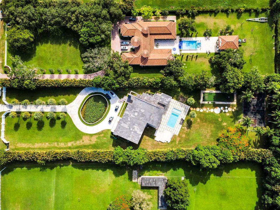 En Venta: $6,495,000 (6 camas, 7 baños, 8088 Pies cuadrados)