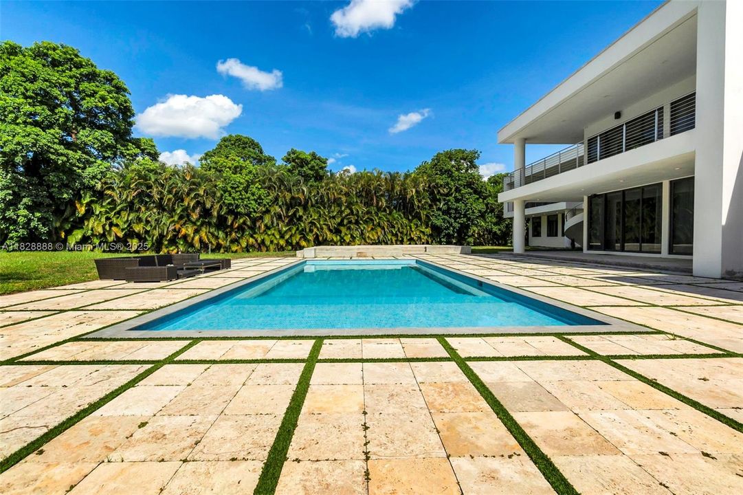 En Venta: $6,495,000 (6 camas, 7 baños, 8088 Pies cuadrados)