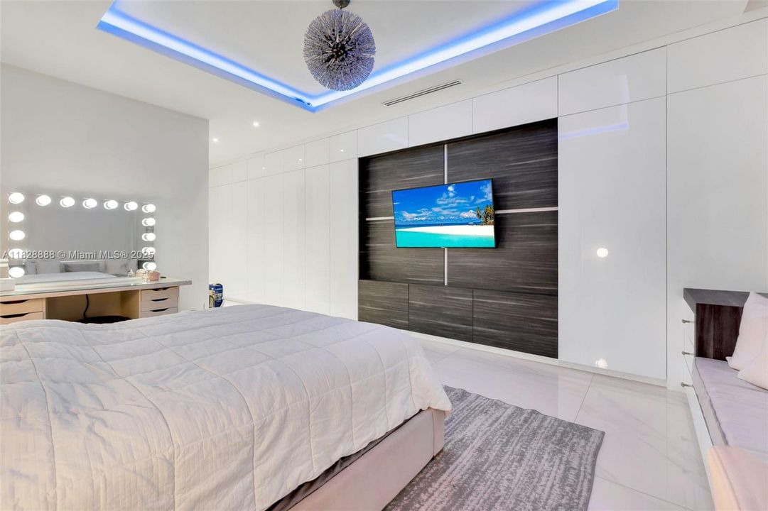 En Venta: $6,495,000 (6 camas, 7 baños, 8088 Pies cuadrados)