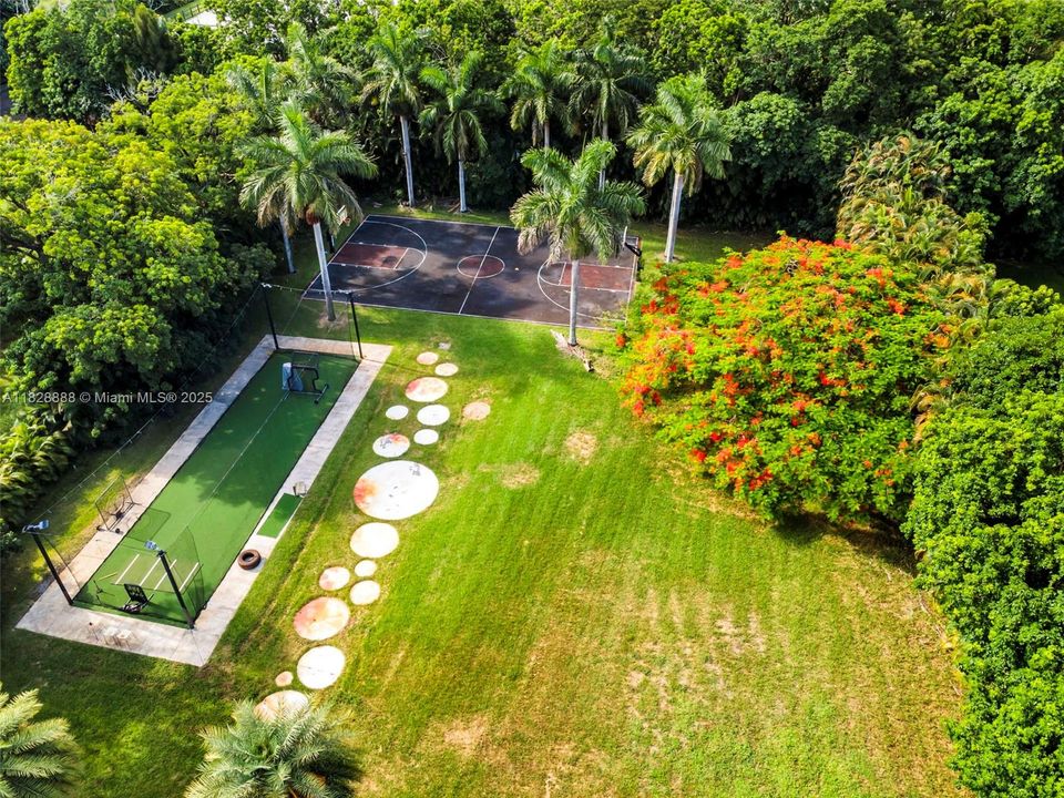 En Venta: $6,495,000 (6 camas, 7 baños, 8088 Pies cuadrados)