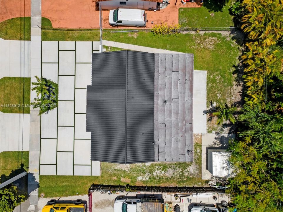 Vendido Recientemente: $779,999 (3 camas, 2 baños, 1886 Pies cuadrados)