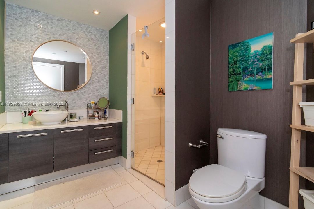 最近售出: $1,170,000 (3 贝兹, 3 浴室, 1809 平方英尺)