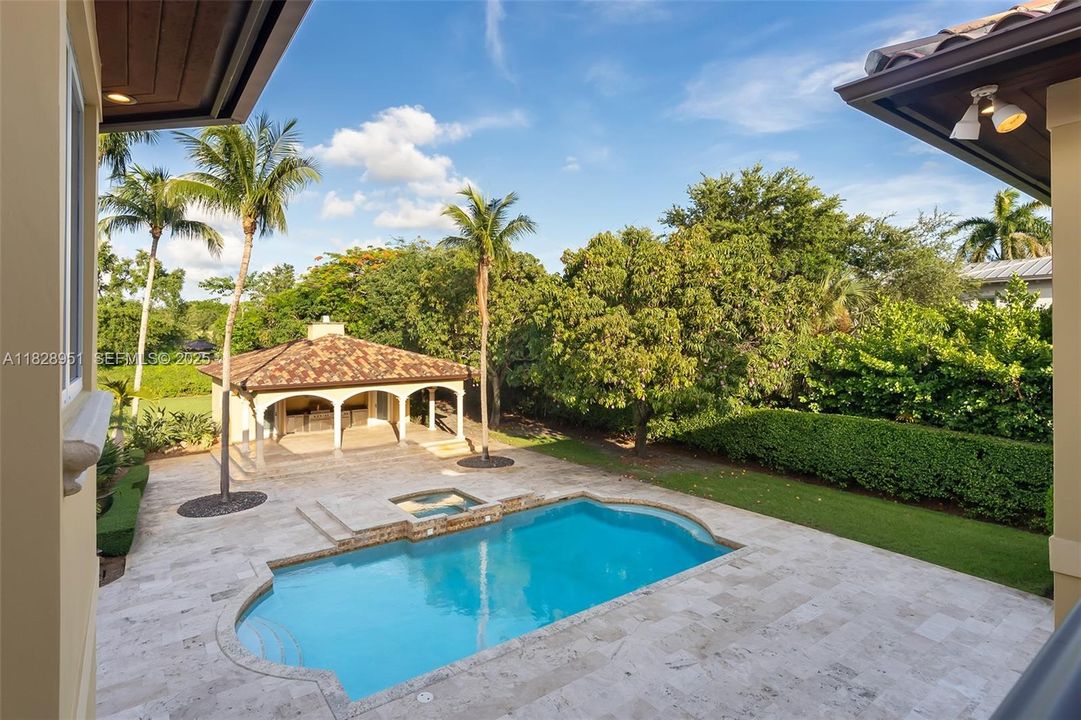 For Sale: $7,700,000 (6 beds, 7 baths, 7400 Square Feet)