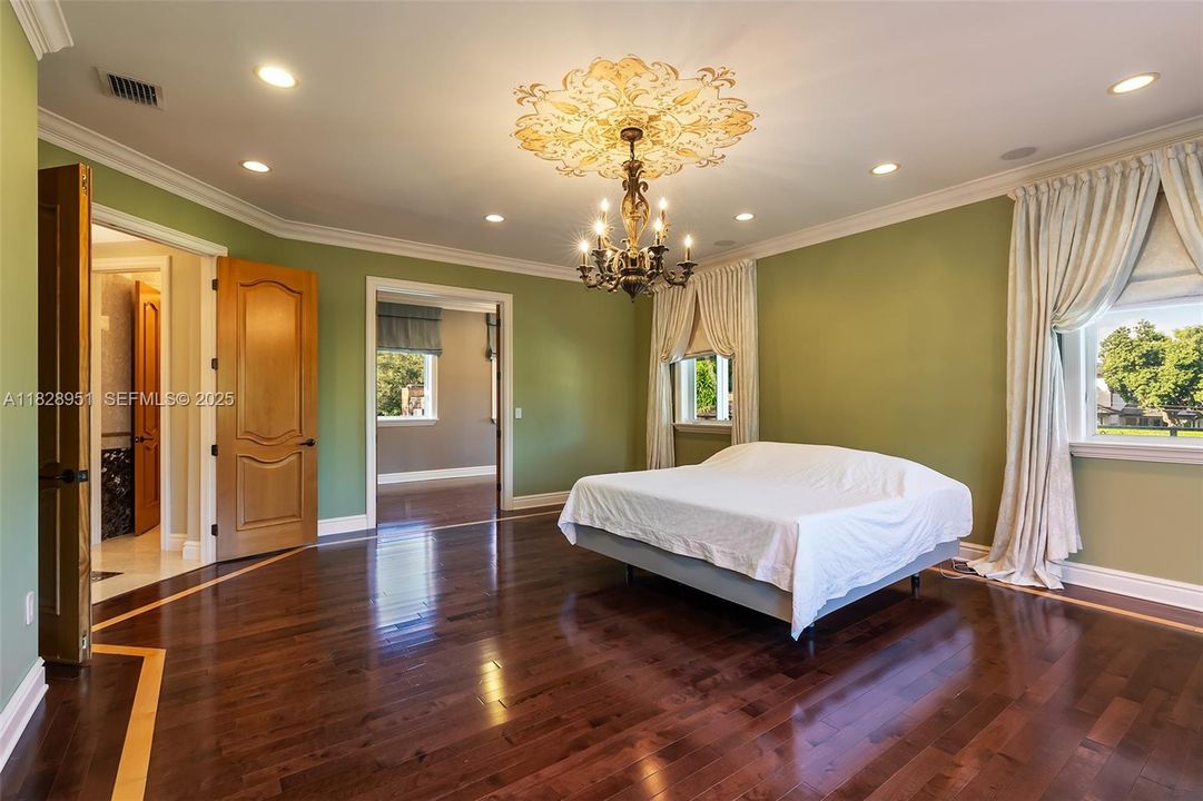 For Sale: $7,700,000 (6 beds, 7 baths, 7400 Square Feet)