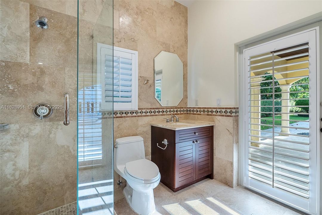 For Sale: $7,700,000 (6 beds, 7 baths, 7400 Square Feet)