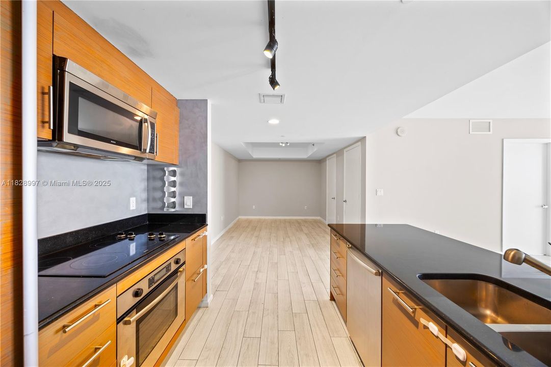 En Venta: $840,000 (2 camas, 2 baños, 1322 Pies cuadrados)