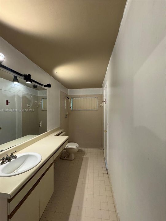 For Sale: $239,900 (3 beds, 2 baths, 1336 Square Feet)