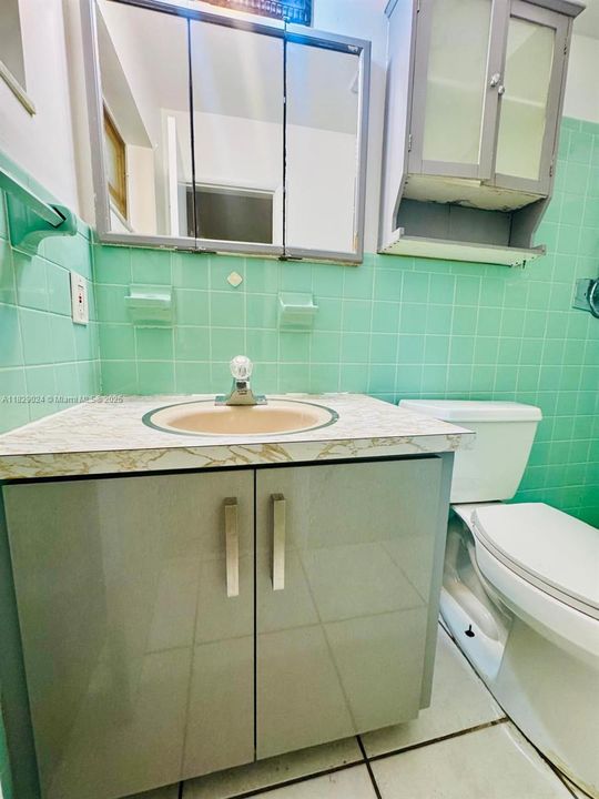 Recientemente alquilado: $1,600 (1 camas, 1 baños, 800 Pies cuadrados)