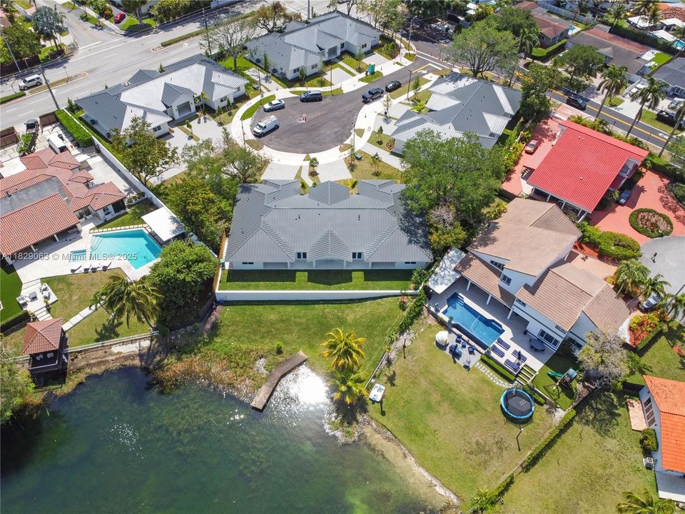 最近租的: $3,800 (3 贝兹, 2 浴室, 1675 平方英尺)