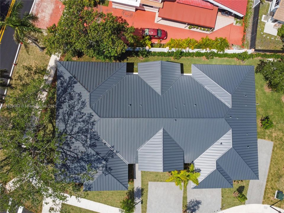 最近租的: $3,800 (3 贝兹, 2 浴室, 1675 平方英尺)