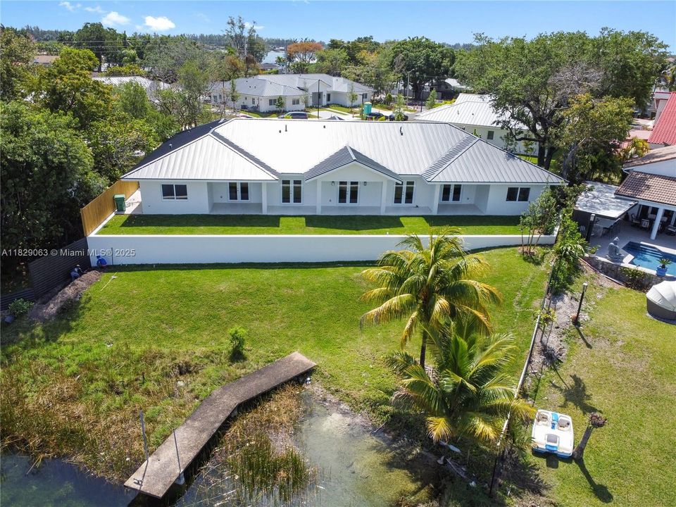 最近租的: $3,800 (3 贝兹, 2 浴室, 1675 平方英尺)