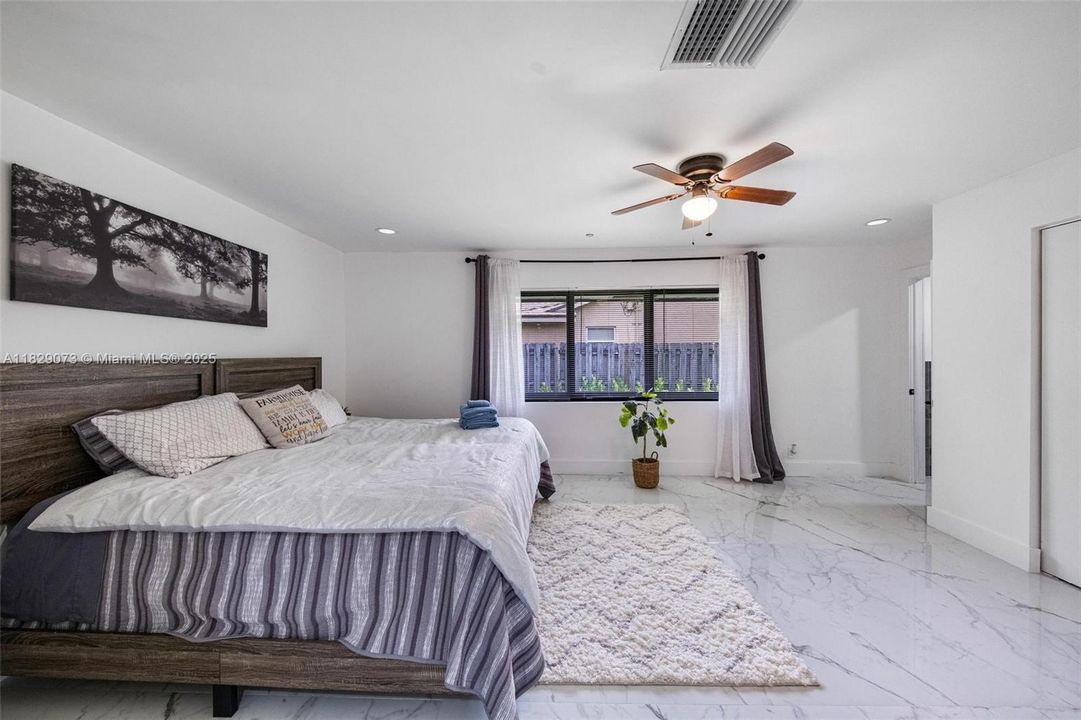 待售: $1,360,000 (4 贝兹, 4 浴室, 2996 平方英尺)