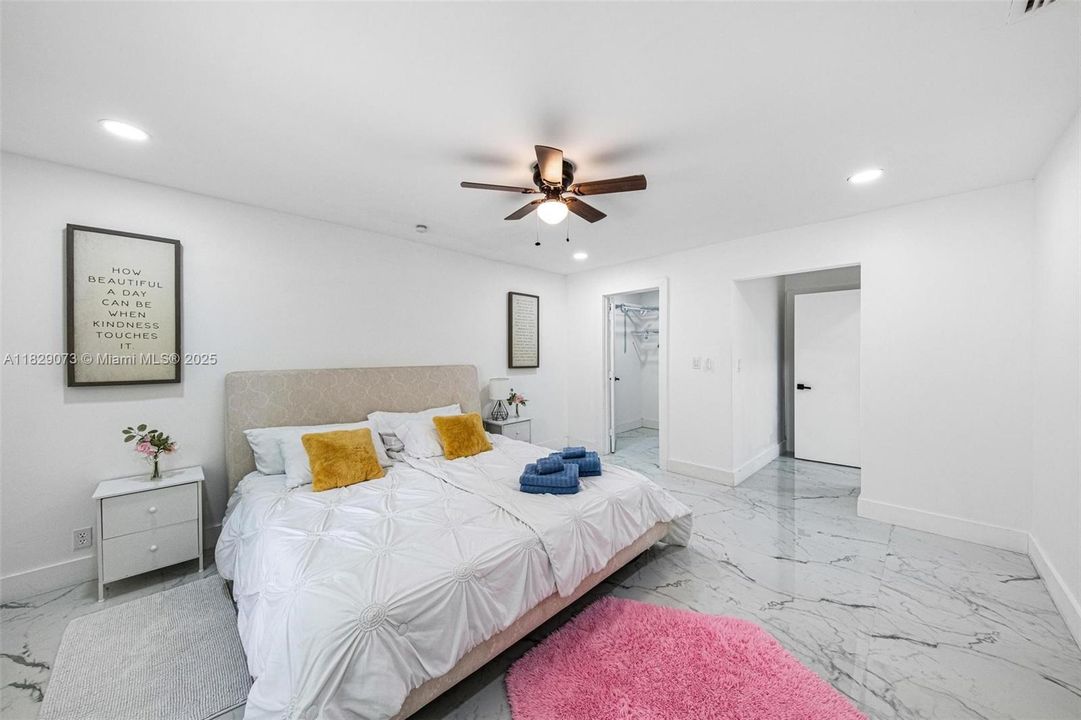 待售: $1,360,000 (4 贝兹, 4 浴室, 2996 平方英尺)