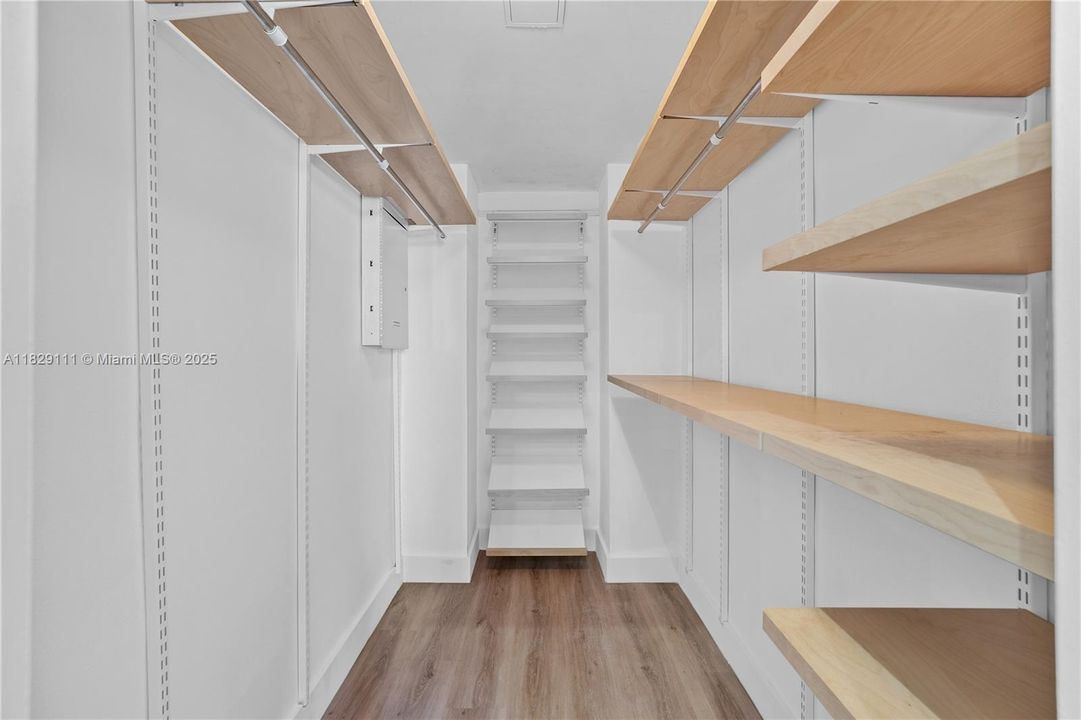 En Venta: $1,390,000 (2 camas, 2 baños, 1056 Pies cuadrados)