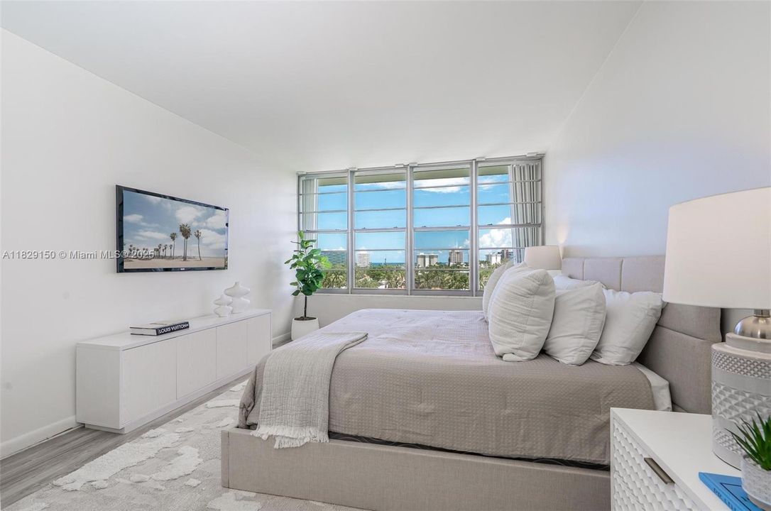 На продажу: $540,000 (2 спален, 2 ванн, 1105 Квадратных фут)