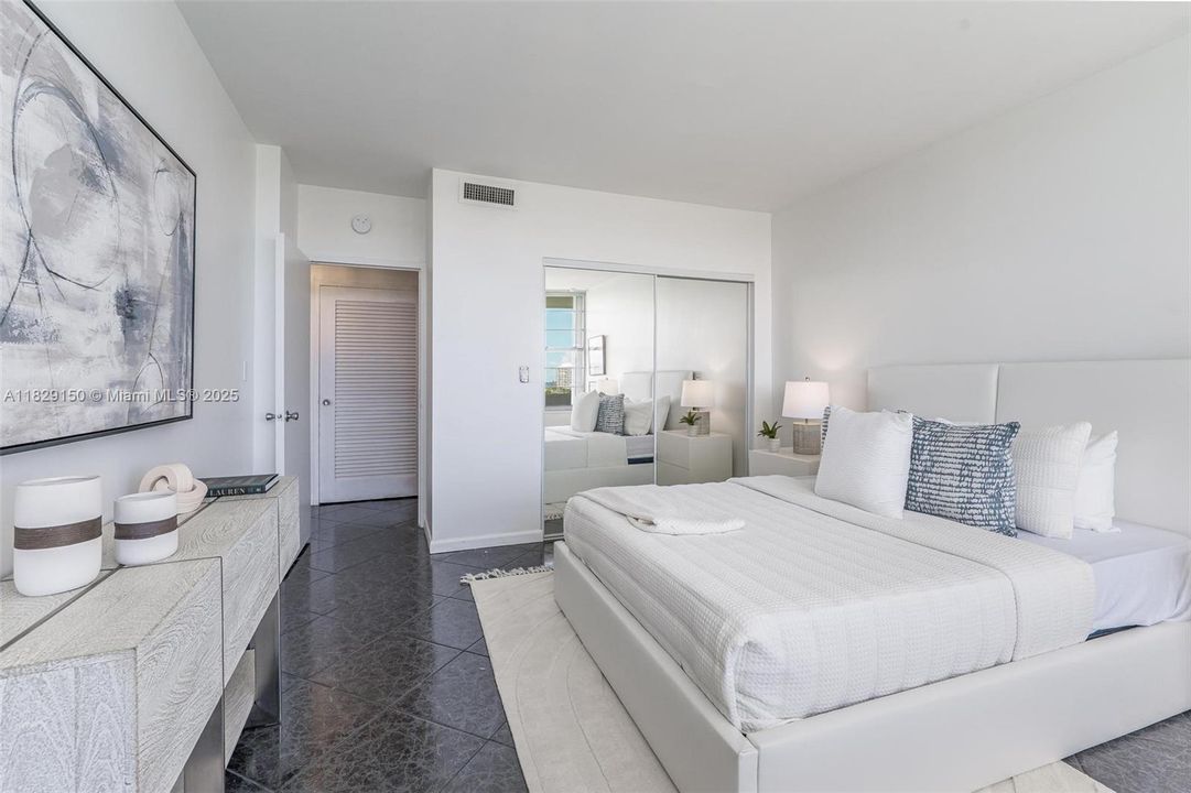 На продажу: $540,000 (2 спален, 2 ванн, 1105 Квадратных фут)