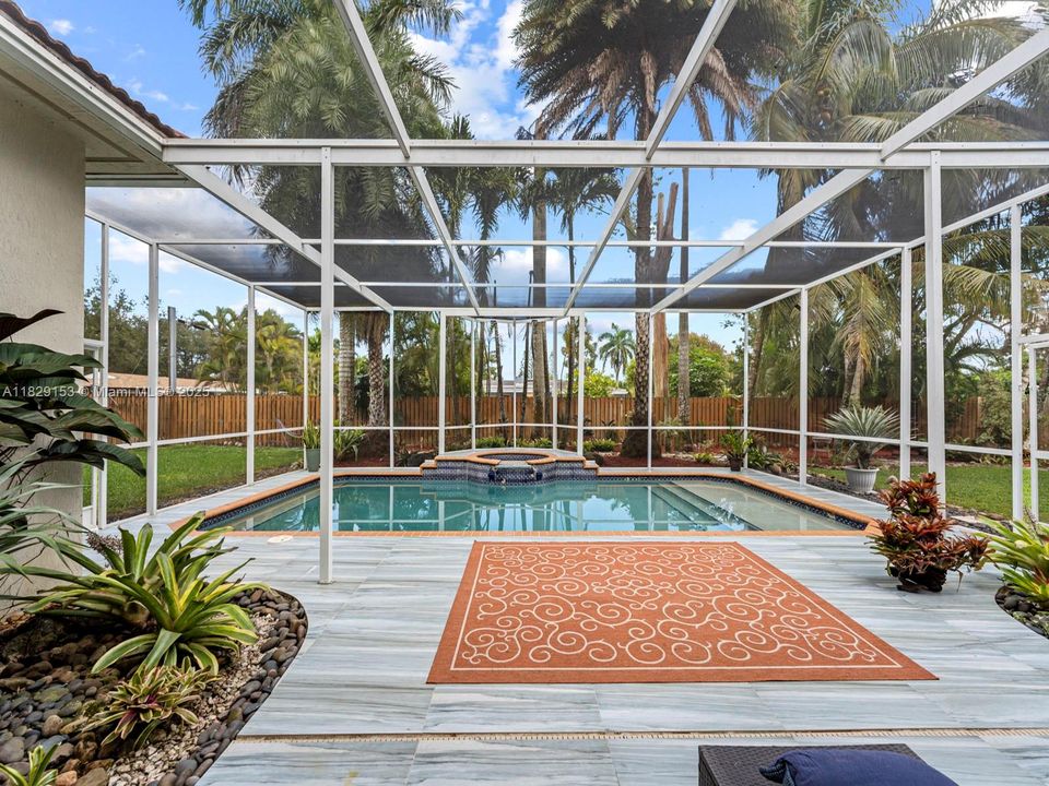 Recientemente alquilado: $4,800 (5 camas, 4 baños, 2722 Pies cuadrados)