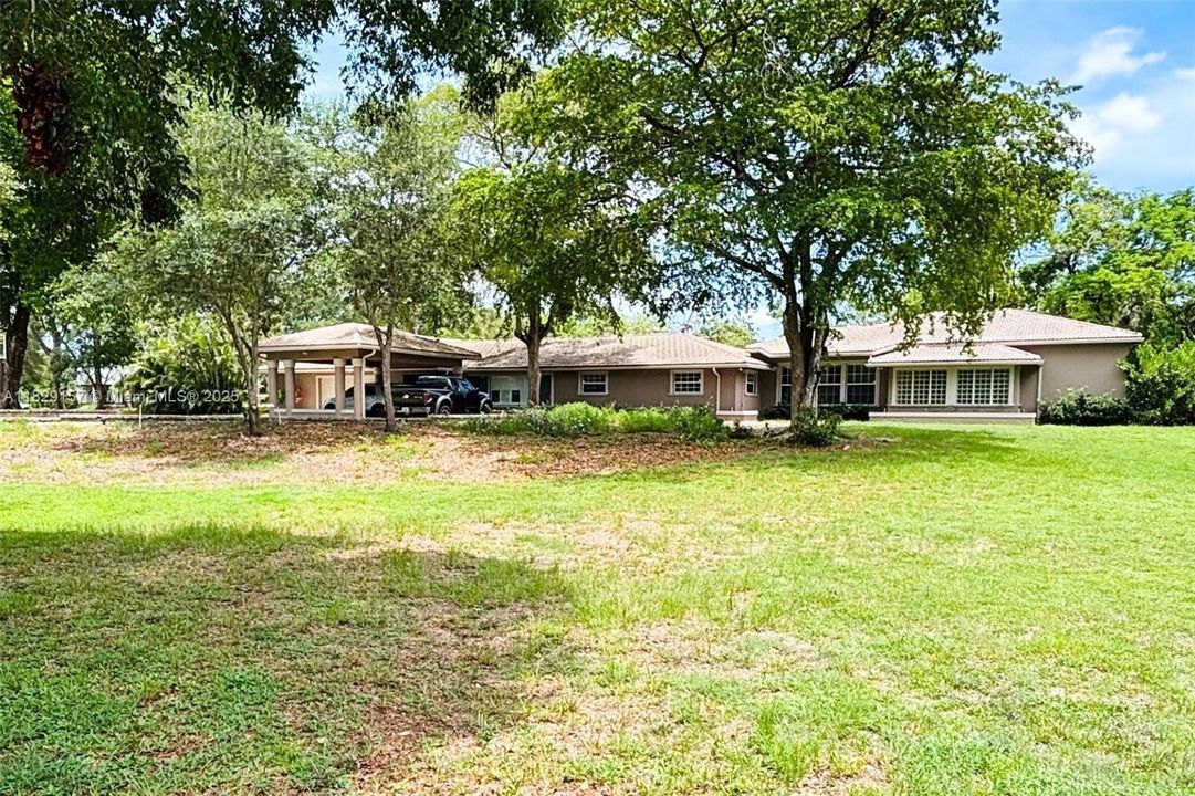 Recently Sold: $1,950,000 (4 beds, 4 baths, 4560 Square Feet)