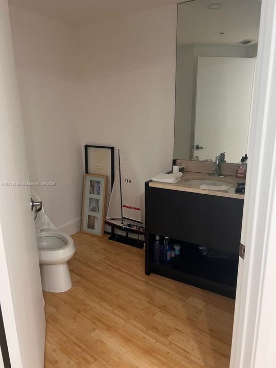 待售: $1,675,000 (2 贝兹, 2 浴室, 1499 平方英尺)