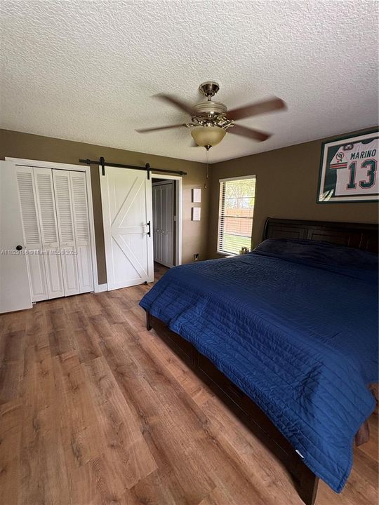 Activo con contrato: $519,000 (5 camas, 2 baños, 2242 Pies cuadrados)