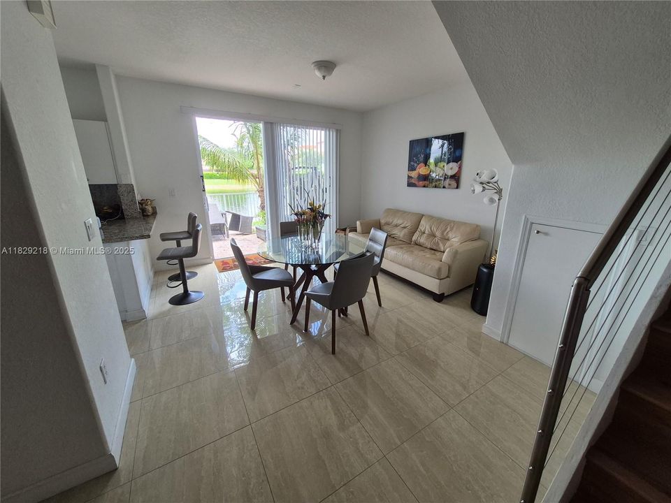 For Sale: $630,000 (3 beds, 2 baths, 1683 Square Feet)