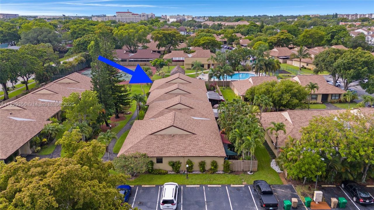 Vendido Recientemente: $389,000 (3 camas, 2 baños, 1823 Pies cuadrados)