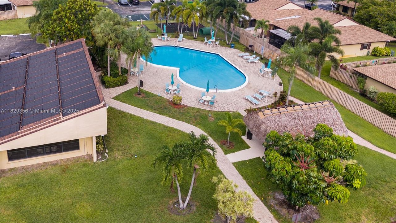 Vendido Recientemente: $389,000 (3 camas, 2 baños, 1823 Pies cuadrados)